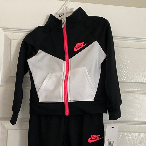 Nike Black and White Tracksuit with Neon Pink Accents - Picture 3 of 5